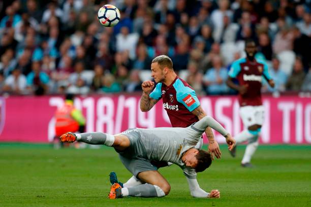 为何会遭遇 为何会遭遇